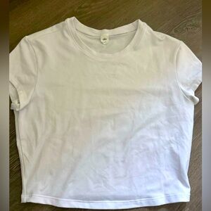 Alo Yoga Crop Shirt